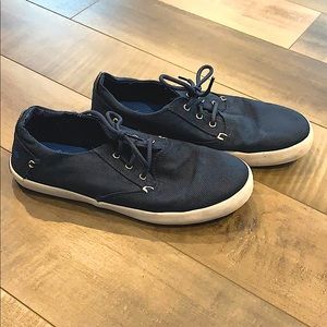 Boys Sperry shoes